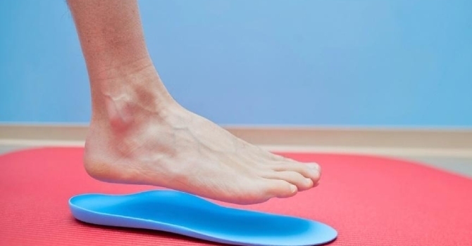 Custom Orthotics and Physiotherapy Synergy in Surrey Clinics